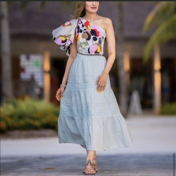 Zara Cotton Asymmetrical Top - Picture 4 of 4